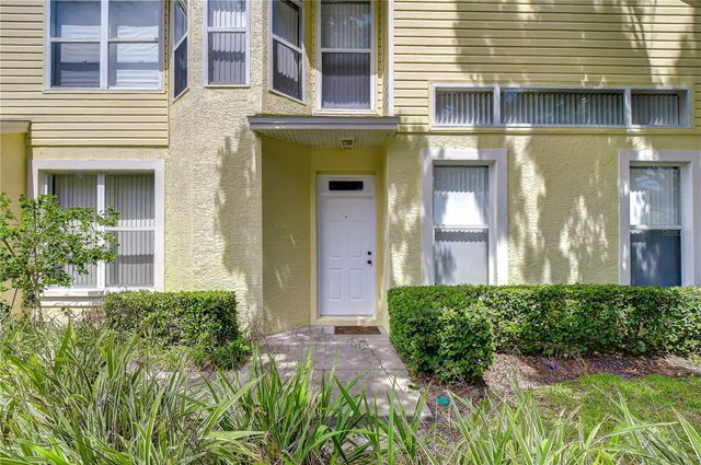 1050 STARKEY ROAD 2105, Largo, FL 33771