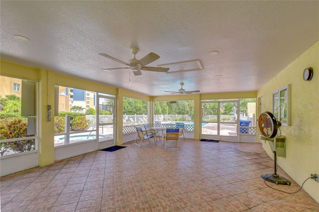 1050 STARKEY ROAD 2105, Largo, FL 33771