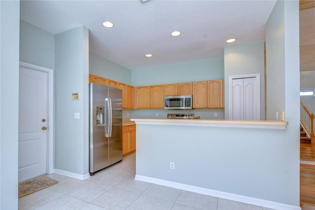 1050 STARKEY ROAD 2105, Largo, FL 33771