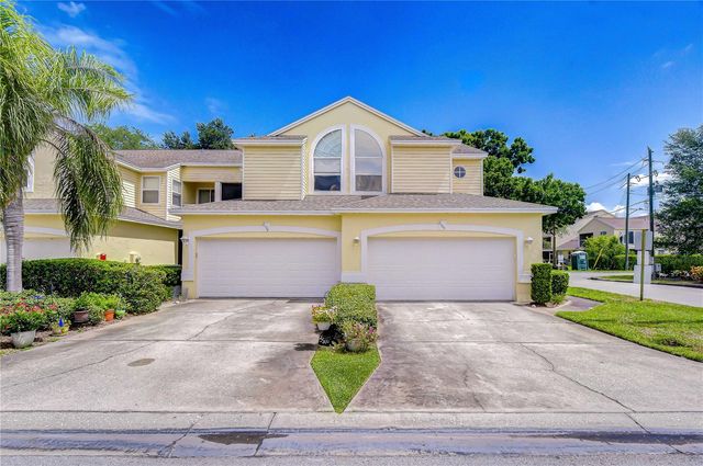 1050 STARKEY ROAD 2105, Largo, FL 33771