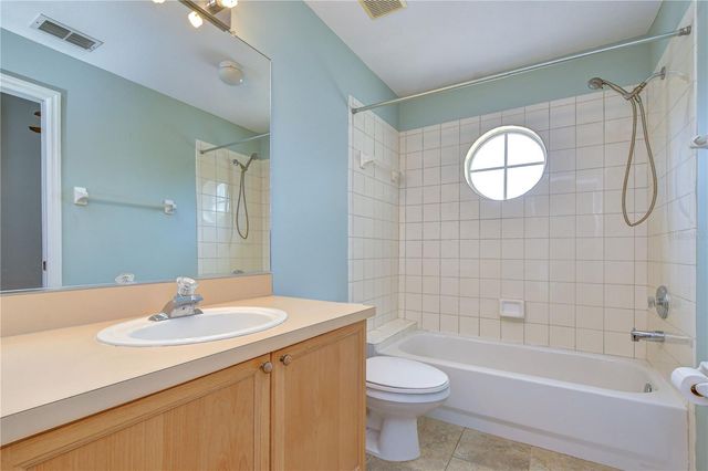 1050 STARKEY ROAD 2105, Largo, FL 33771