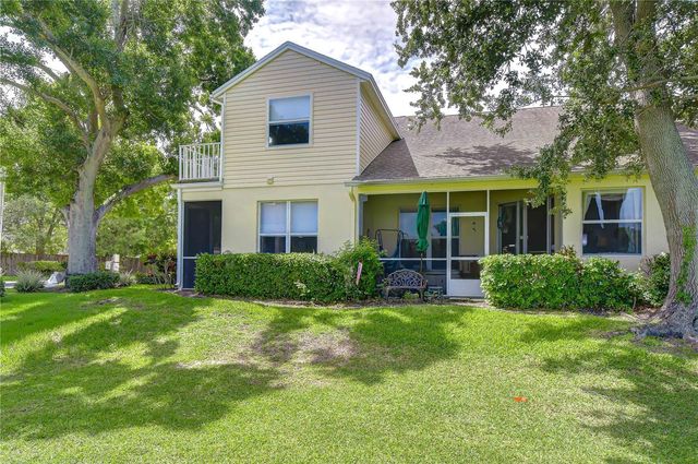 1050 STARKEY ROAD 2105, Largo, FL 33771