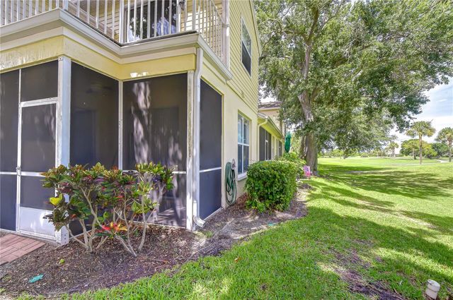 1050 STARKEY ROAD 2105, Largo, FL 33771