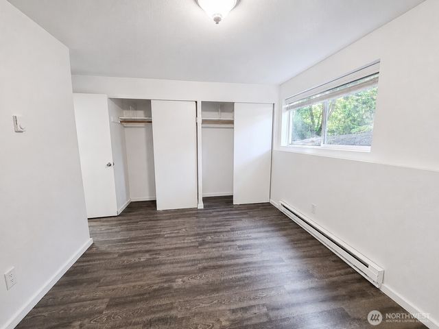 3510 W Elmore Street, Seattle, WA 98199