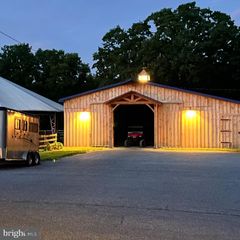 2 CARSON LN, Annville, PA 17003