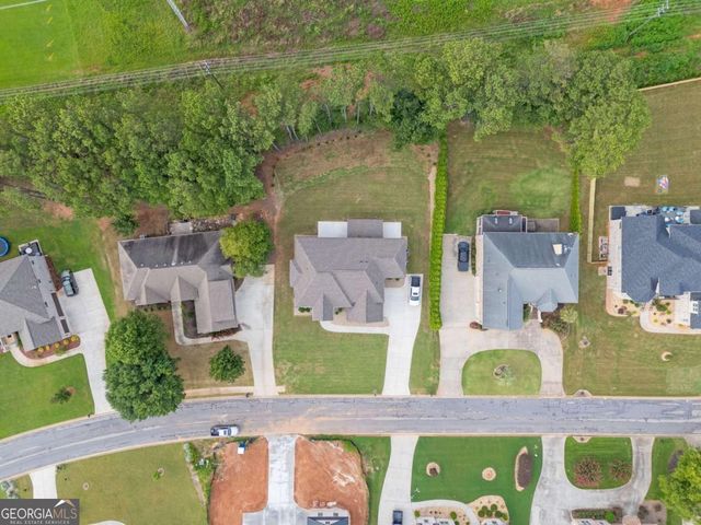2556 Westchester Way SE, Conyers, GA 30013