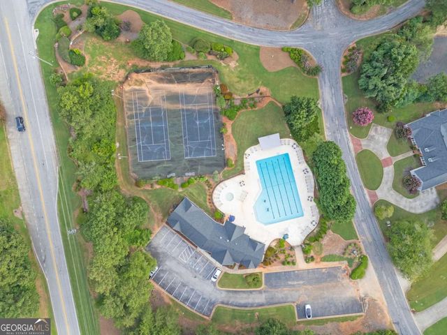 2556 Westchester Way SE, Conyers, GA 30013