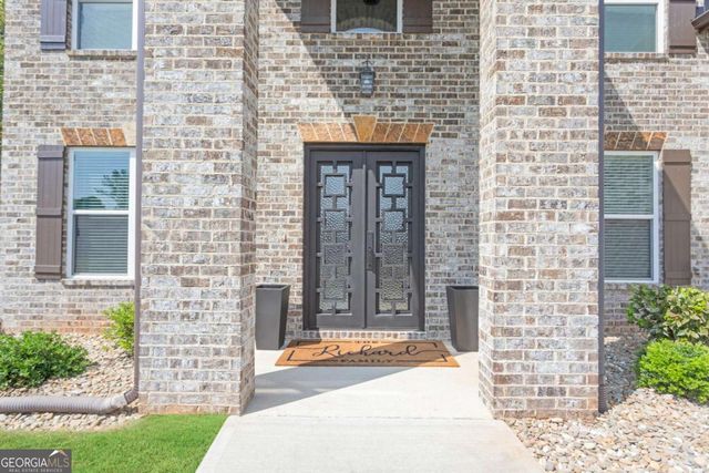 2556 Westchester Way SE, Conyers, GA 30013