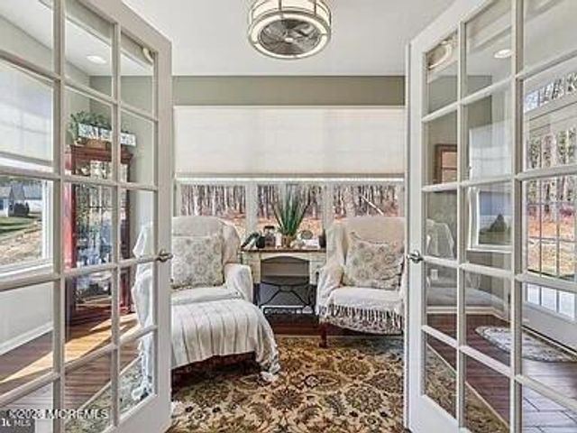 55 Galley Way, Little Egg Harbor, NJ 08087