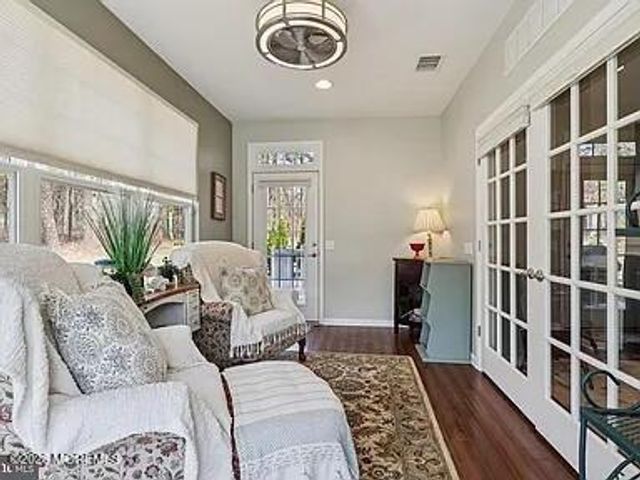 55 Galley Way, Little Egg Harbor, NJ 08087