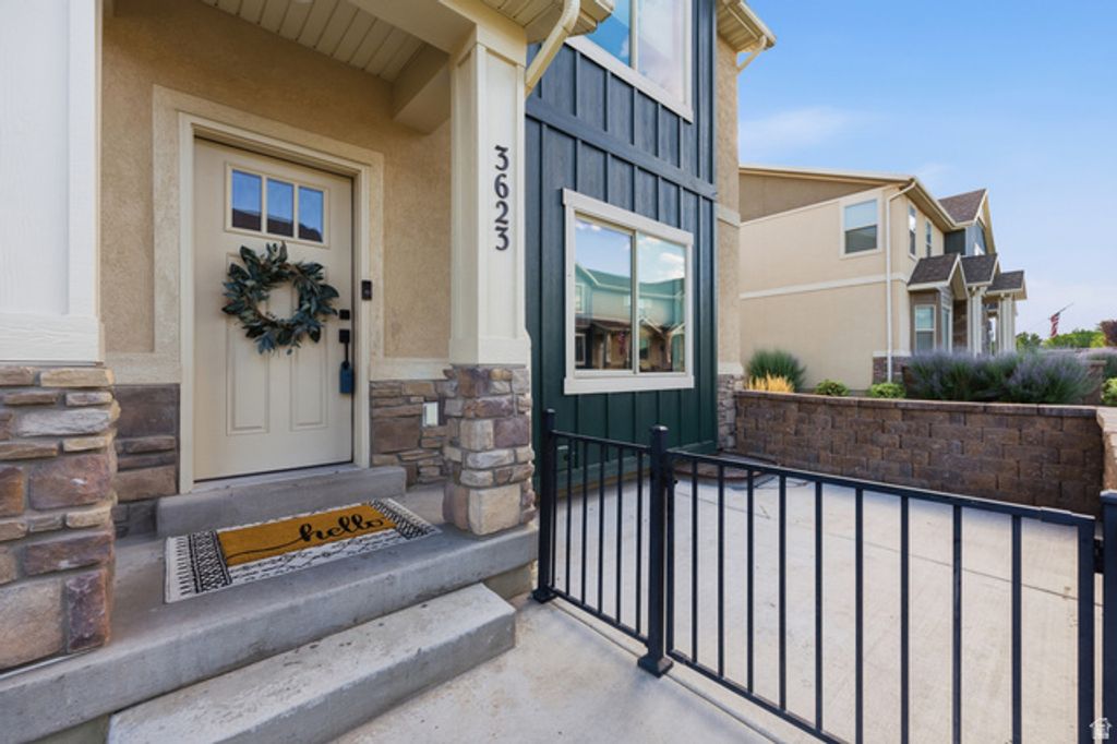 3623 E SAPPHIRE LN, Eagle Mountain, UT 84005 — photo 3