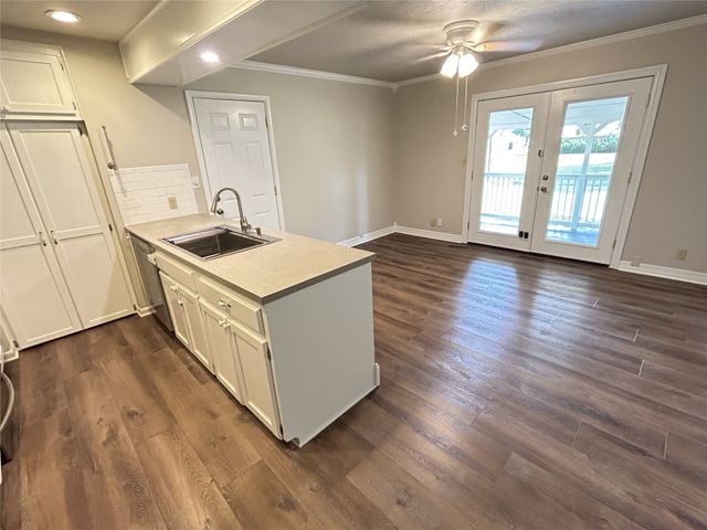 11755 S 76th East Avenue, Bixby, OK 74008