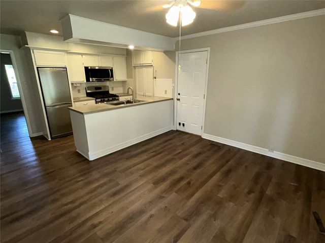 11755 S 76th East Avenue, Bixby, OK 74008