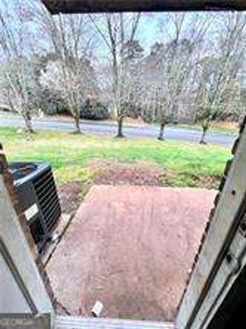 634 Jolly Avenue S, Clarkston, GA 30021