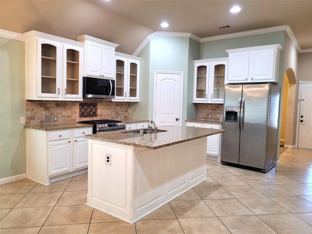 26331 Christen Canyon Lane, Richmond, TX 77406