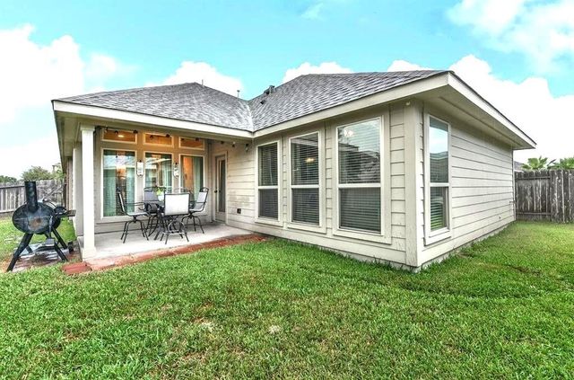 26331 Christen Canyon Lane, Richmond, TX 77406