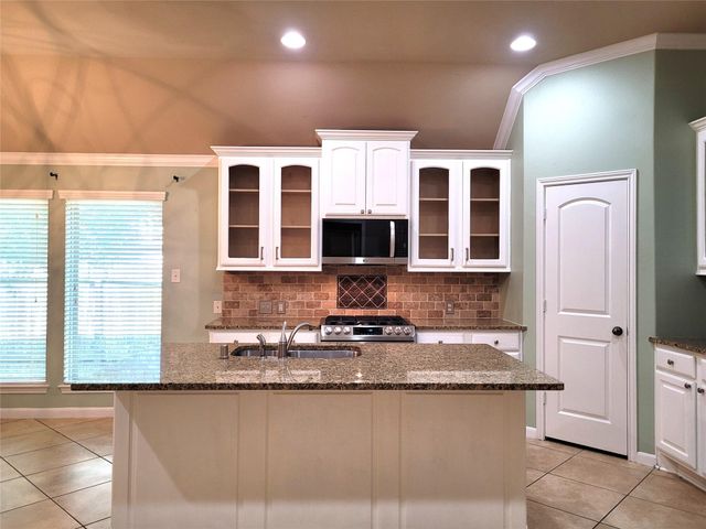26331 Christen Canyon Lane, Richmond, TX 77406