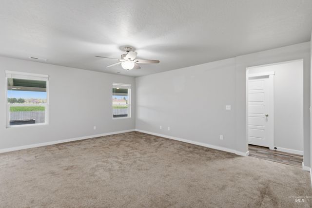 16899 N Lowerfield Loop, Nampa, ID 83687