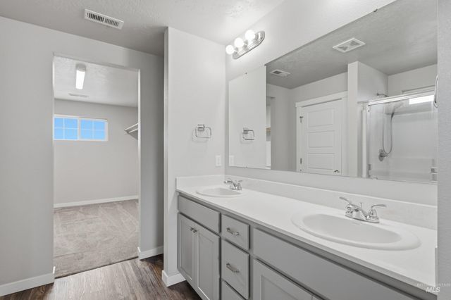 16899 N Lowerfield Loop, Nampa, ID 83687