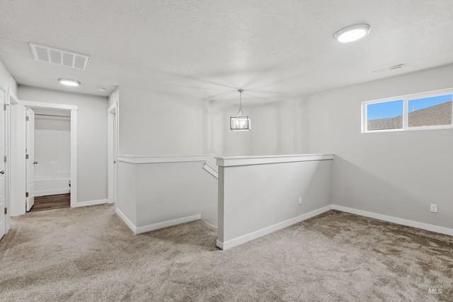 16899 N Lowerfield Loop, Nampa, ID 83687