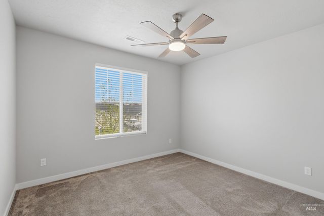 16899 N Lowerfield Loop, Nampa, ID 83687