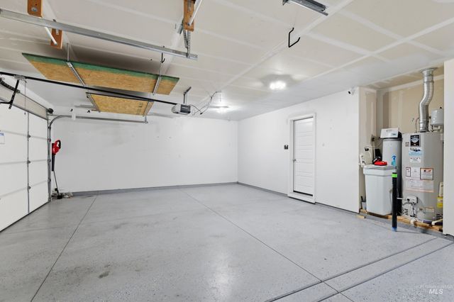 16899 N Lowerfield Loop, Nampa, ID 83687