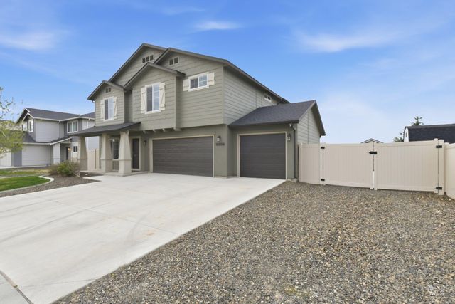 16899 N Lowerfield Loop, Nampa, ID 83687