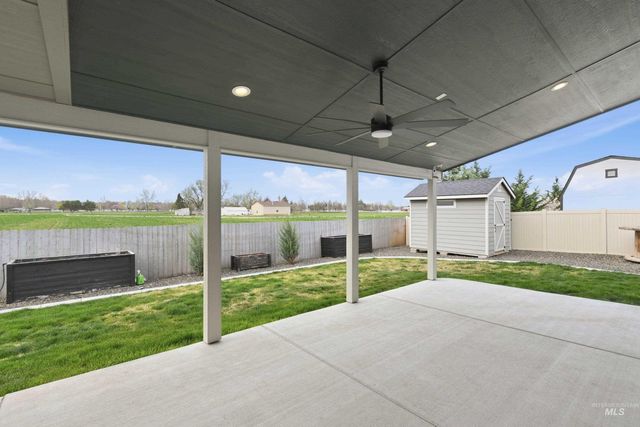 16899 N Lowerfield Loop, Nampa, ID 83687