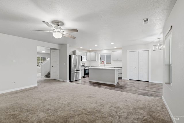 16899 N Lowerfield Loop, Nampa, ID 83687