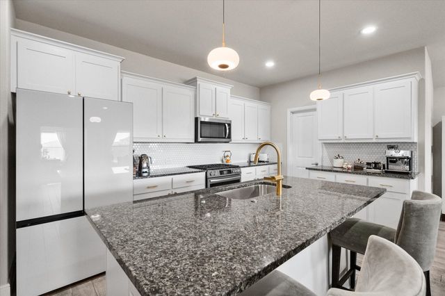 1246 Windsong Drive, Cedar Hill, TX 75104