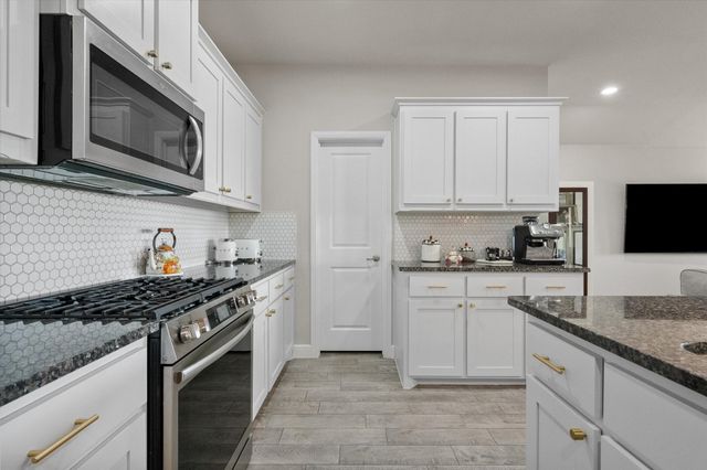 1246 Windsong Drive, Cedar Hill, TX 75104