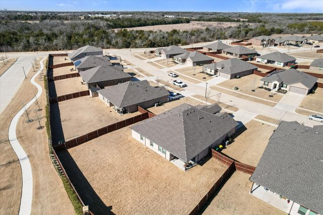 1246 Windsong Drive, Cedar Hill, TX 75104