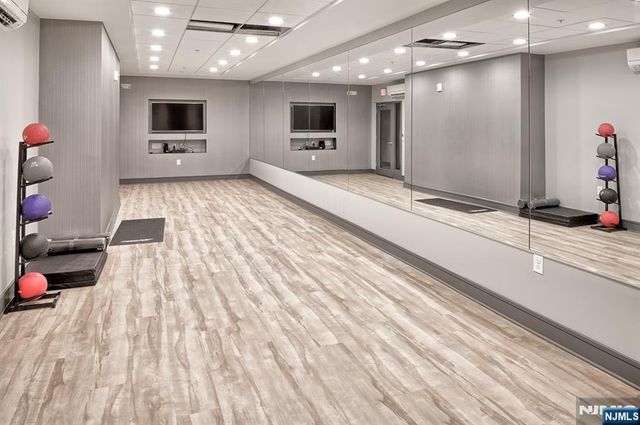 1400 Hudson Street 809, Hoboken, NJ 07030