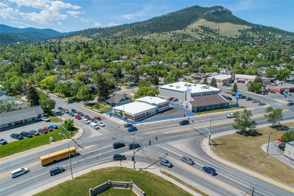 301 Euclid Avenue, Helena, MT 59601