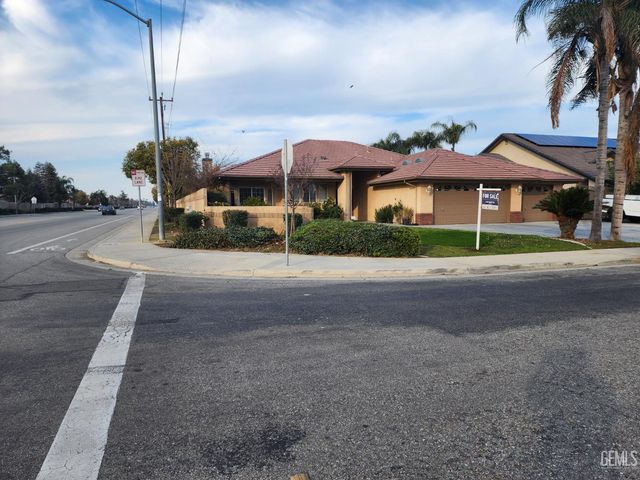 4014 WATERFALL CANYON Drive, Bakersfield, CA 93313