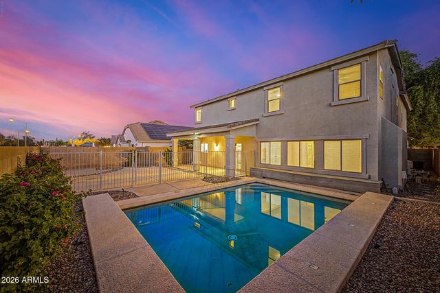 17868 W EVANS Drive, Surprise, AZ 85388