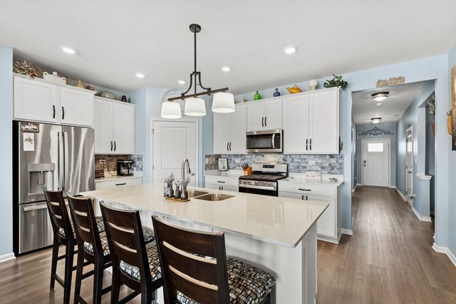 2956 Harnish Drive, Algonquin, IL 60102