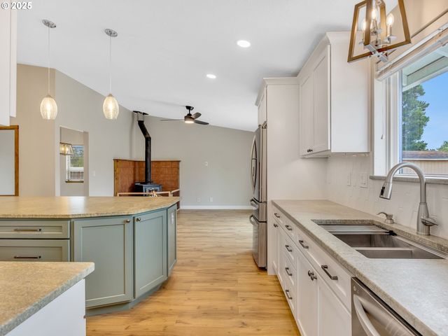 88790 DAWSON Rd, Gearhart, OR 97138