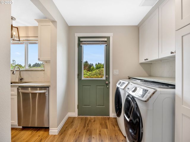 88790 DAWSON Rd, Gearhart, OR 97138