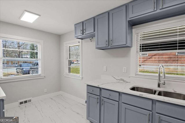 1808 Brewer Boulevard SW, Atlanta, GA 30310