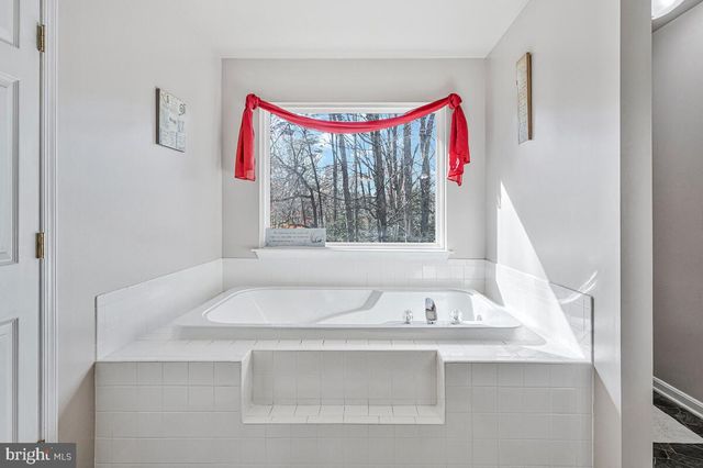 4818 INDEPENDENCE DR, Port Republic, MD 20676