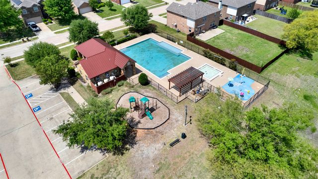 1300 Iron Dale Drive, Wylie, TX 75098