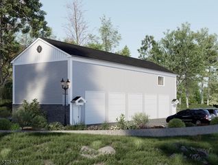 237 Hamburg Tpke, Bloomingdale Boro, NJ 07403