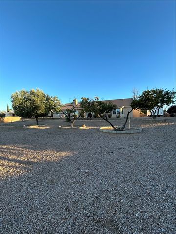 4351 Pinto Road, Kingman, AZ 86401