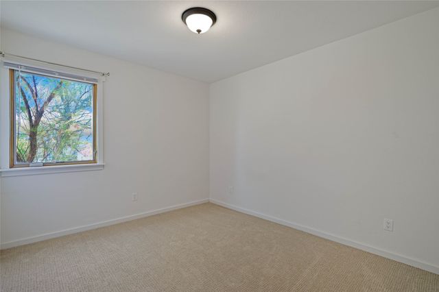 601 San Mateo W 142, Santa Fe, NM 87505