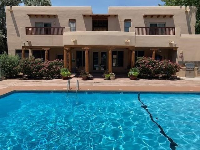 601 San Mateo W 142, Santa Fe, NM 87505