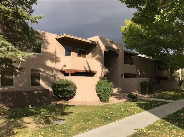 601 San Mateo W 142, Santa Fe, NM 87505