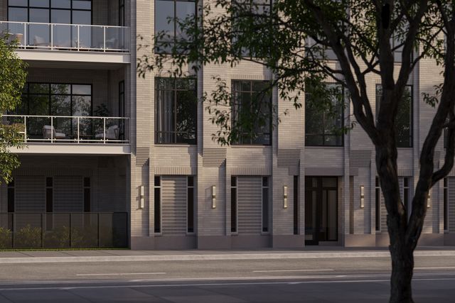 1282 W Washington Boulevard 2A, Chicago, IL 60607