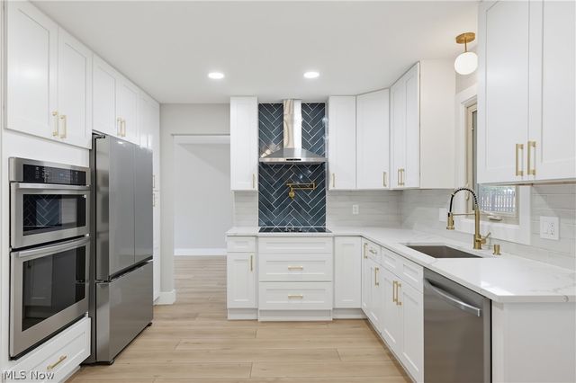 4796 Lindsey Lane, Richmond Heights, OH 44143