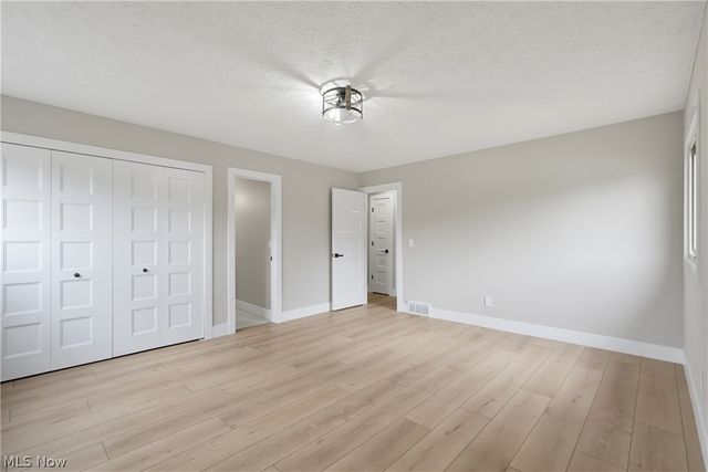 4796 Lindsey Lane, Richmond Heights, OH 44143